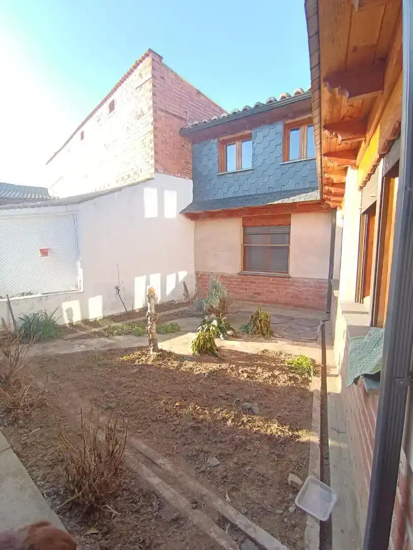 Vista exterior de Finca rústica en venda en Urdiales del Páramo