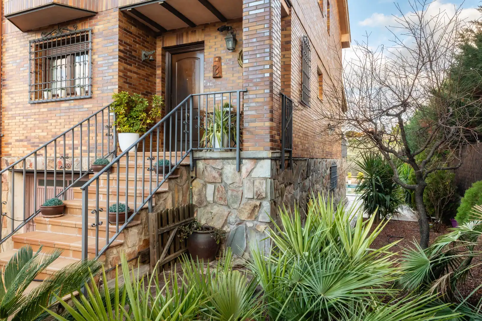 Vista exterior de Casa o chalet en venta en Navalcarnero con Calefacción, Jardín privado y Terraza