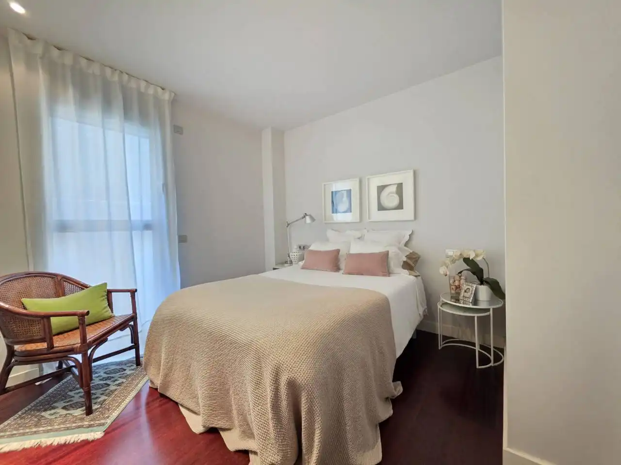 Schlafzimmer von Wohnungen zum Verkauf in Barcelona mit Klimaanlage, Heizung und Parkett