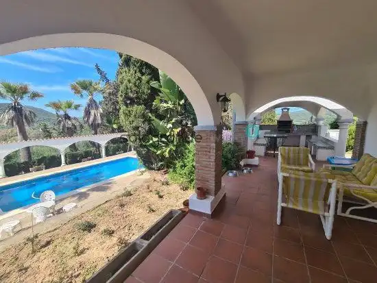 Exterior view of Country homes for sale in Sotogrande  with Heating, Private garden and Swimming Pool