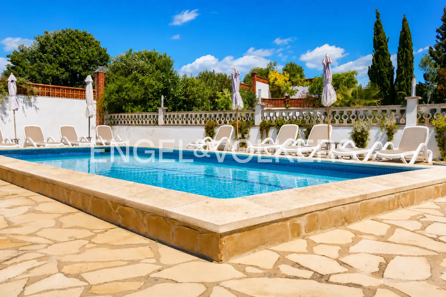Piscina de Casa o xalet en venda en Tordera amb Aire condicionat, Calefacció i Jardí privat