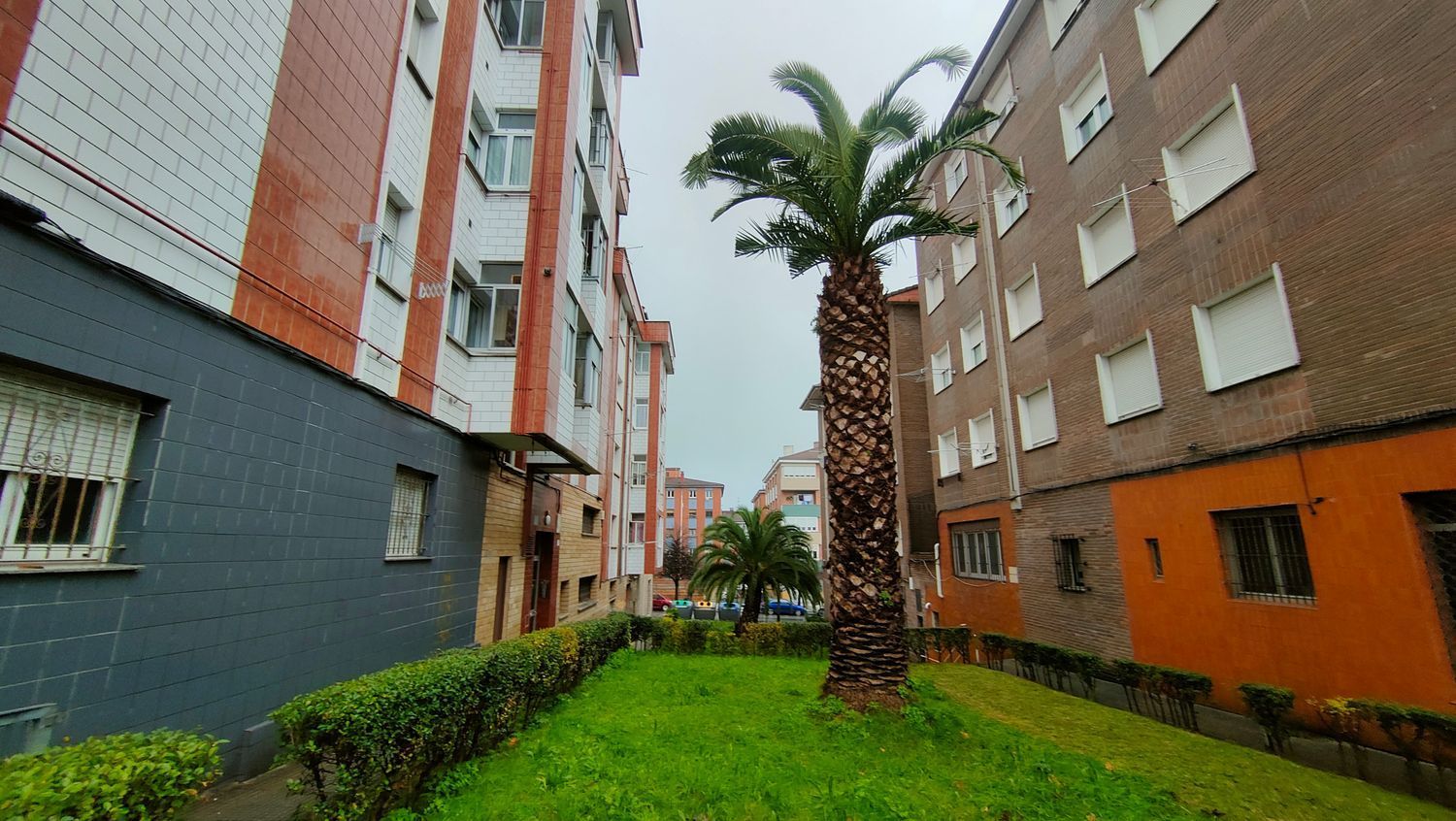 Flat for sale in N/A, Ceares