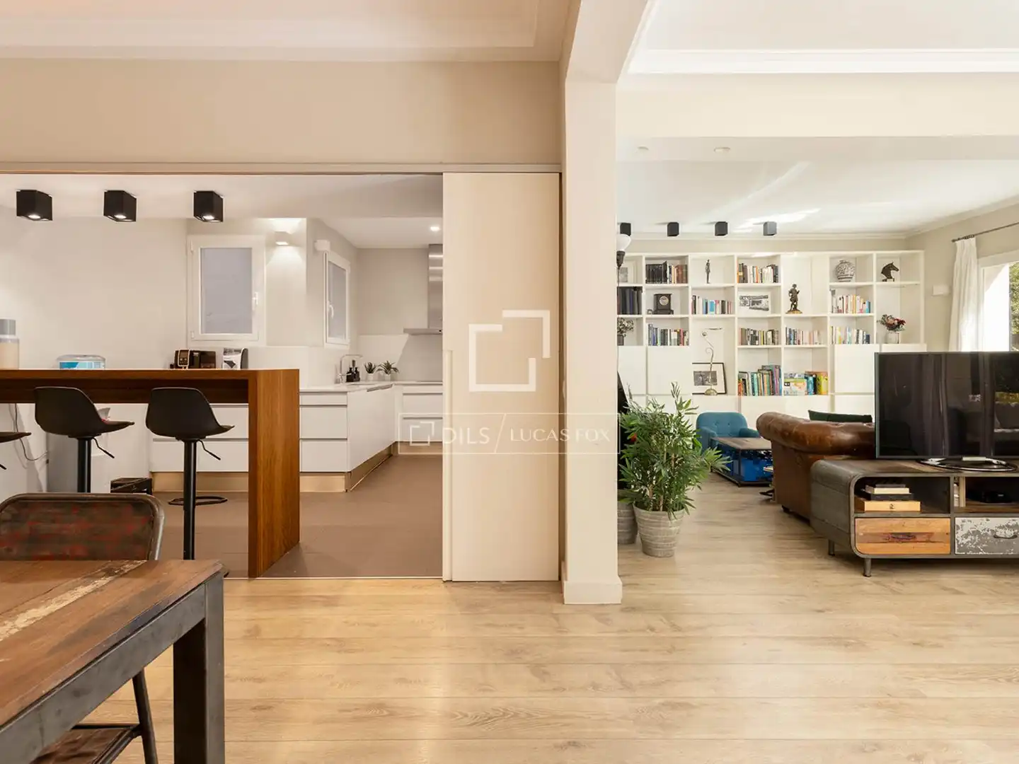 Piso con ascensor en venta en Plan Sur - Amistad, imagen 13