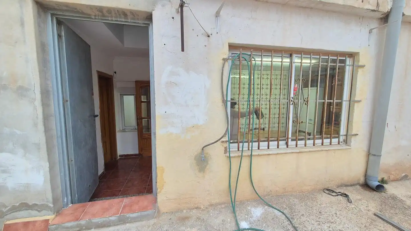 Houses for sale in Aspe  with Alarm
