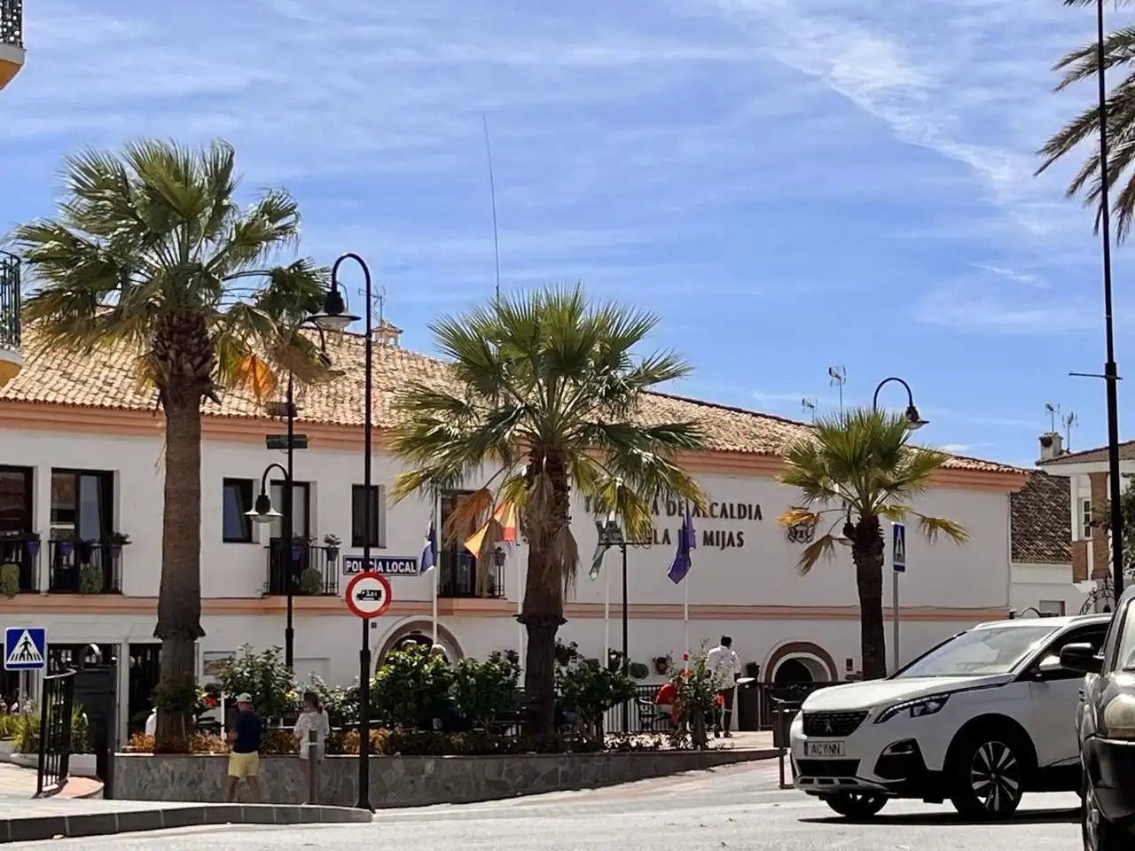 Residencial en venta en Avenida Puerto de los Gatos de Cortijo Colorado, La Cala Mijas