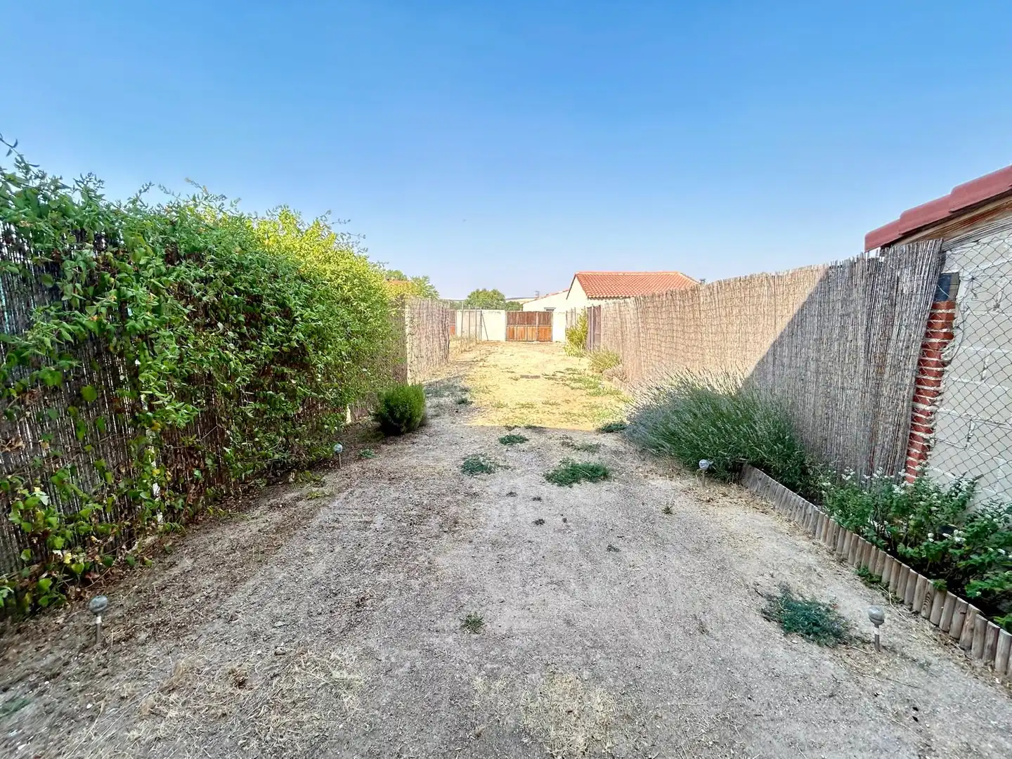 Casa adosada en venda en Segovia amb Calefacció, Jardí privat i Forn