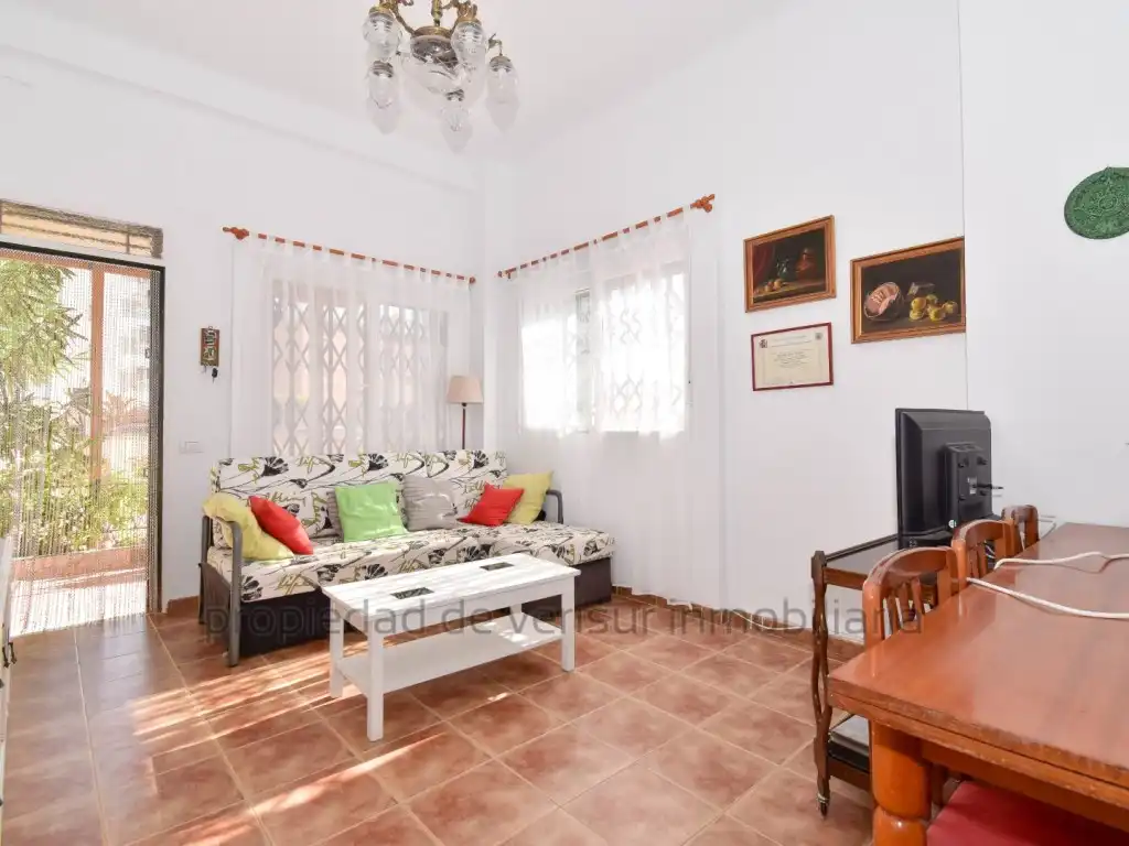Living room of Ground floor for rent in Águilas  with Terrace, Furnished and Oven