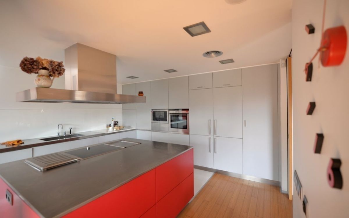 Kitchen of Attic for sale in Olot  with Air Conditioner, Heating and Terrace