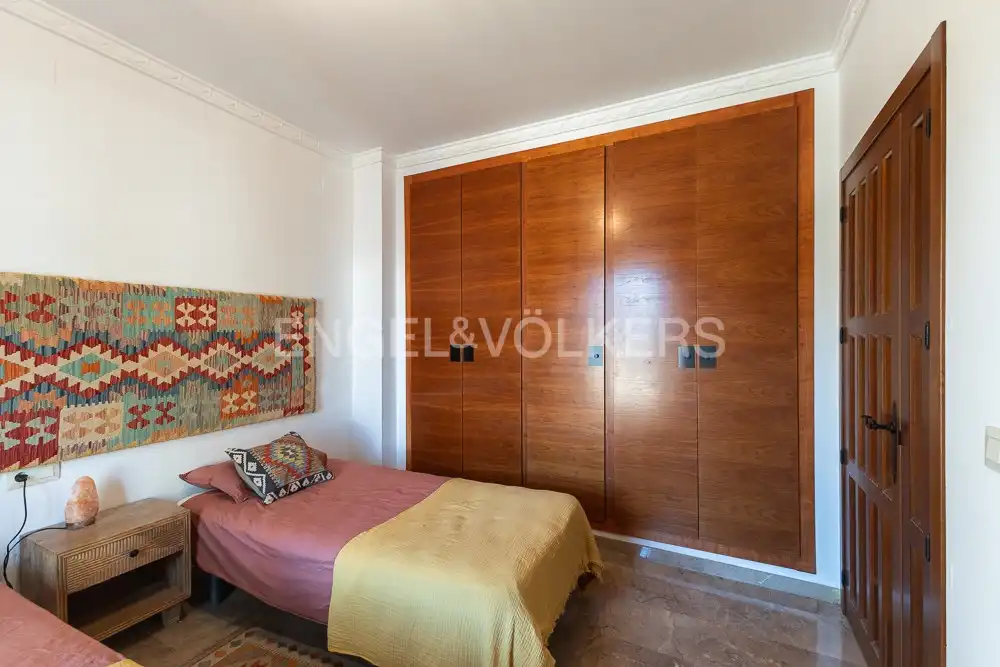Habitación de Casa o chalet de alquiler en Manises con Aire acondicionado, Calefacción y Jardín privado