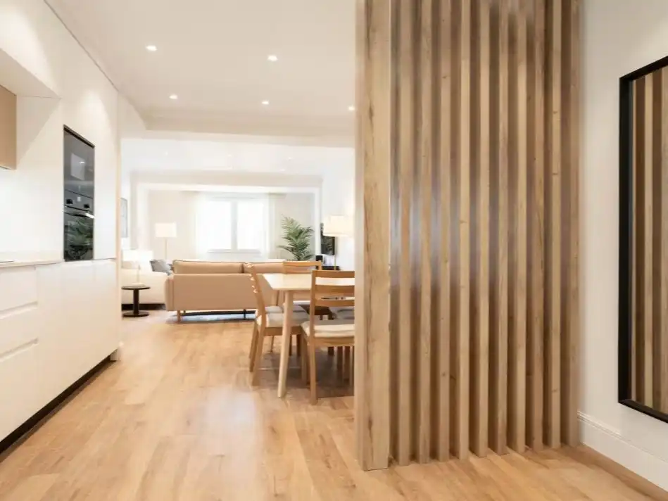 Piso con ascensor en venta en Carrer Caterina Albert 3, imagen 3