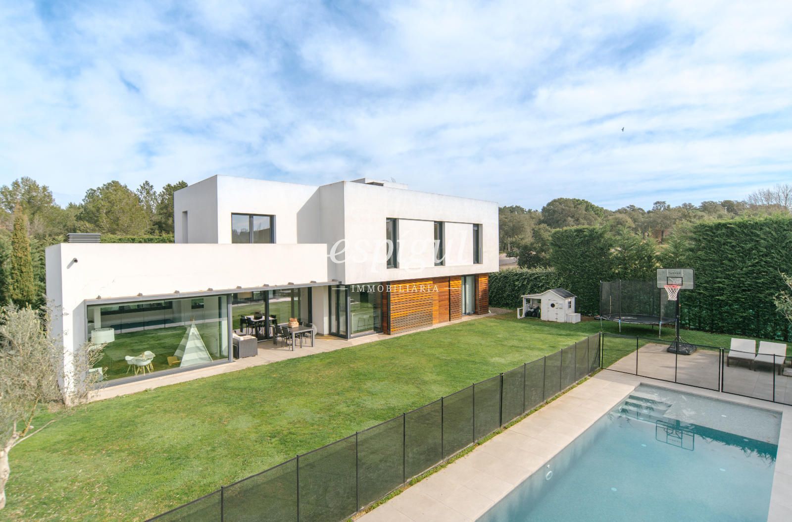 Garden of House or chalet for sale in Llagostera  with Air Conditioner, Heating and Parquet flooring