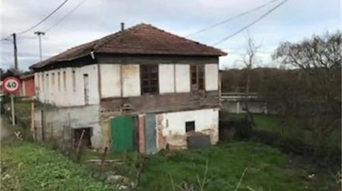 Foto 2 de Planta baixa en venda a Avenida Conde Santa Bárbara, 56, Lugones, Siero