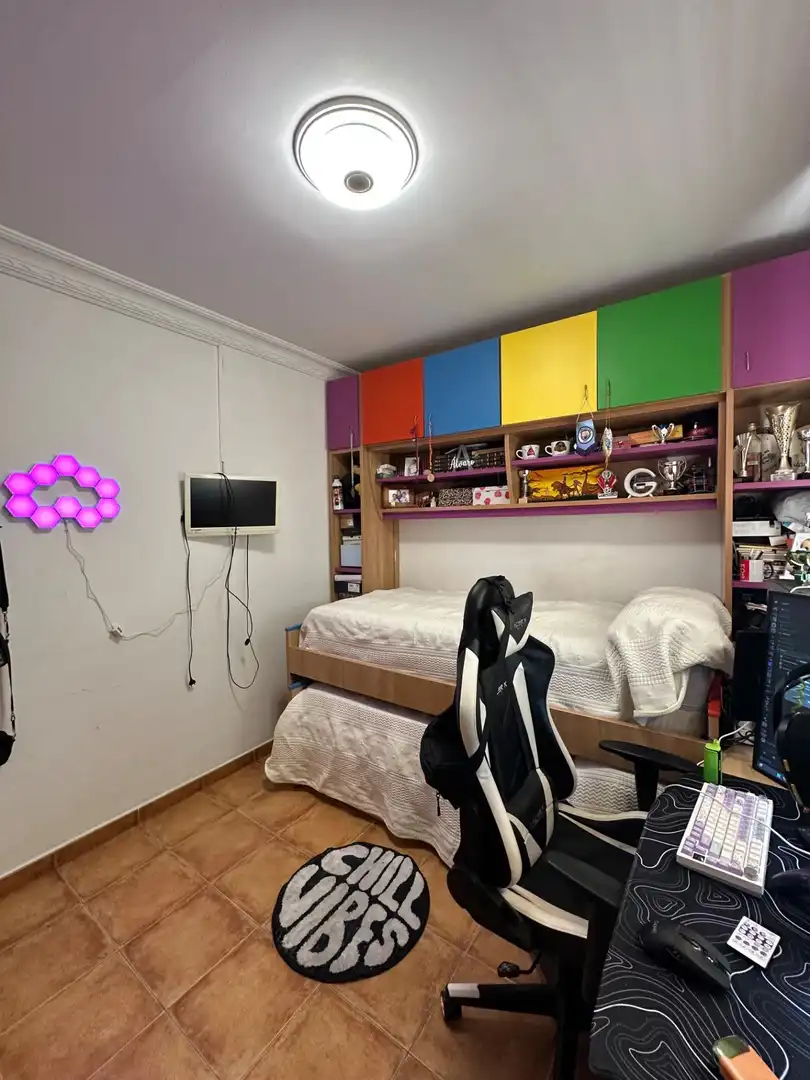 Dormitori de Casa o xalet en venda en Marchena