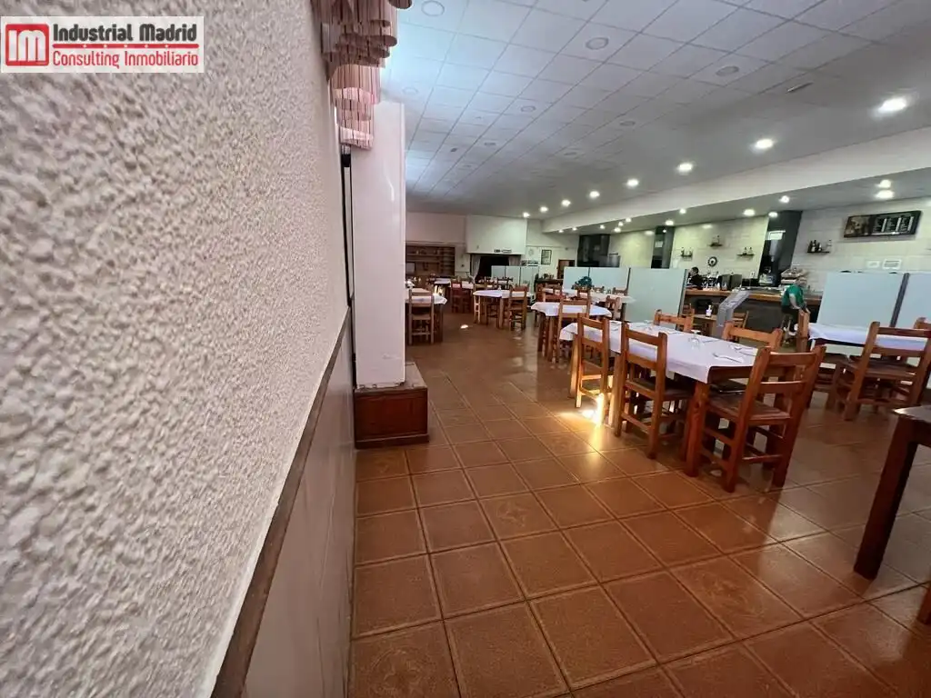 Industrial building for sale in Zona Industrial, imagen 2