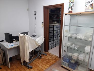 Locale commerciale in affitto a Algorta