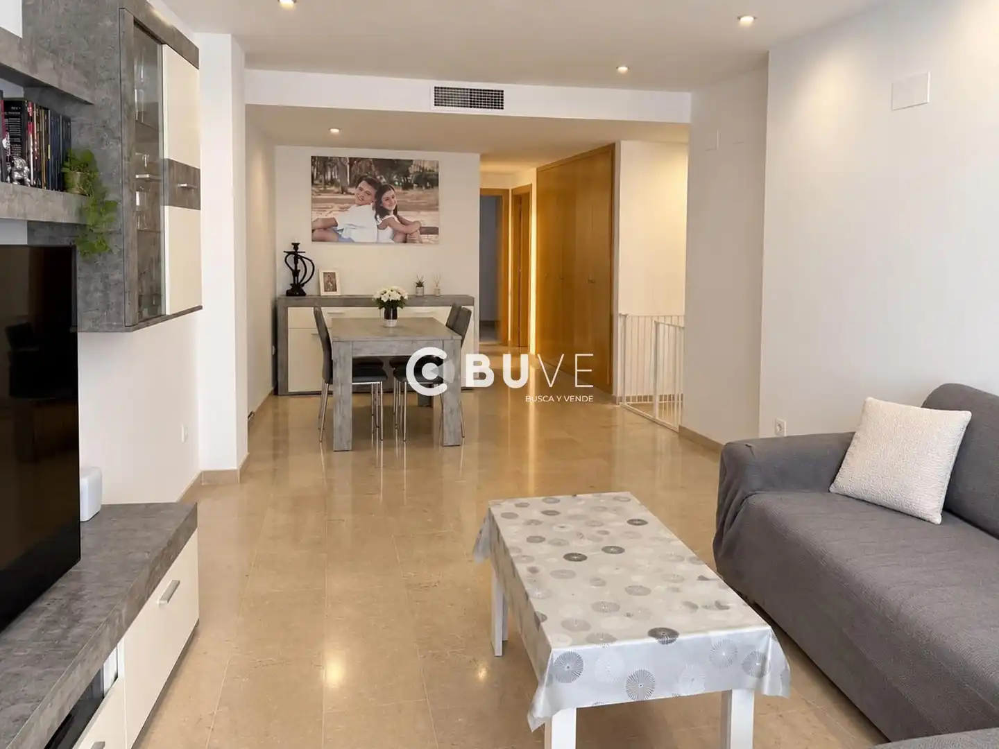 Living room of Flat for sale in Ador  with Air Conditioner, Terrace and Furnished