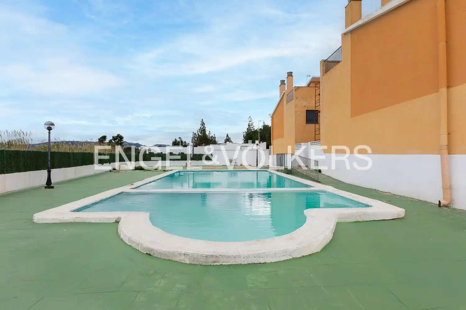 Piscina de Casa o chalet en venta en Els Poblets con Calefacción, Terraza y Piscina