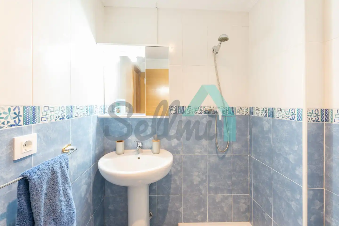 Wohnung zur Miete in Calle Puerto San Isidro, Teatinos - Los Prados