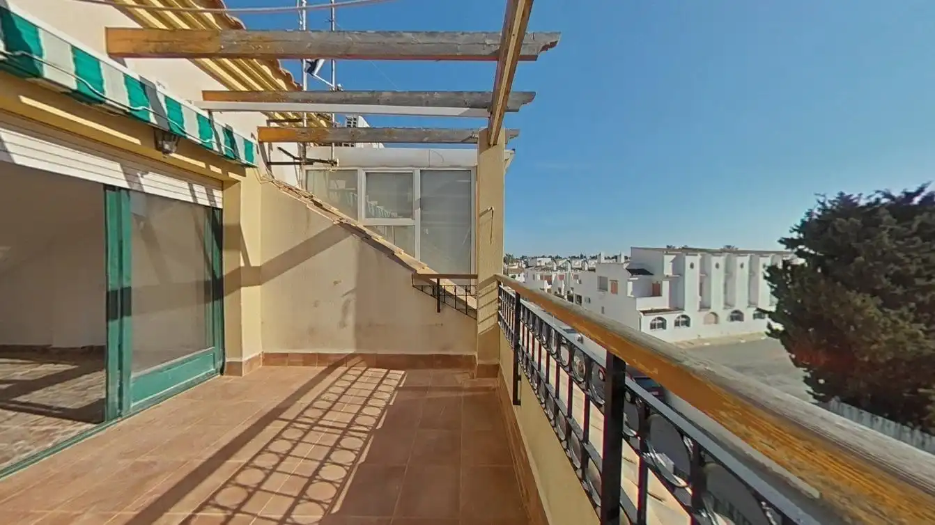 Semi-detached house with pool for sale in C/ Mayor, imagen 37