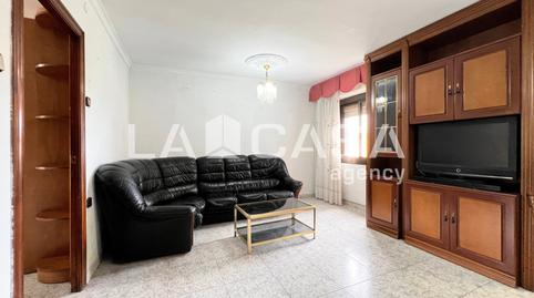 Foto 2 de Pis en venda a Passeig de Valldaura, La Guineueta, Barcelona