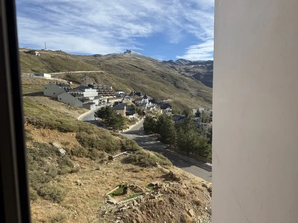 Estudio de alquiler en C/. DE LOS PEÑONES. ALTURA , Zona alta