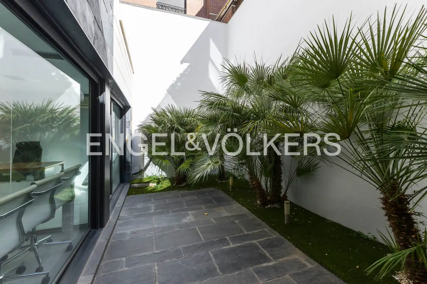 Terraza de Casa o chalet en venta en Madrid con Aire acondicionado, Calefacción y Jardín privado