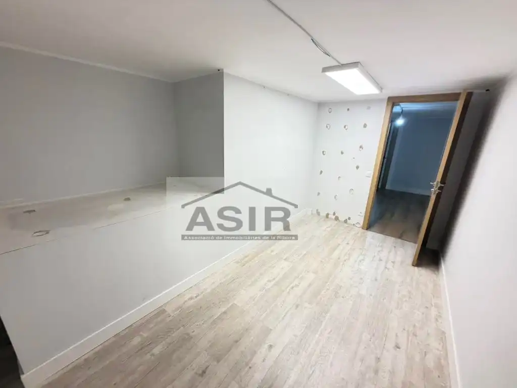 Gewerbefläche zur Miete in Avenida Sants Patrons, imagen 22