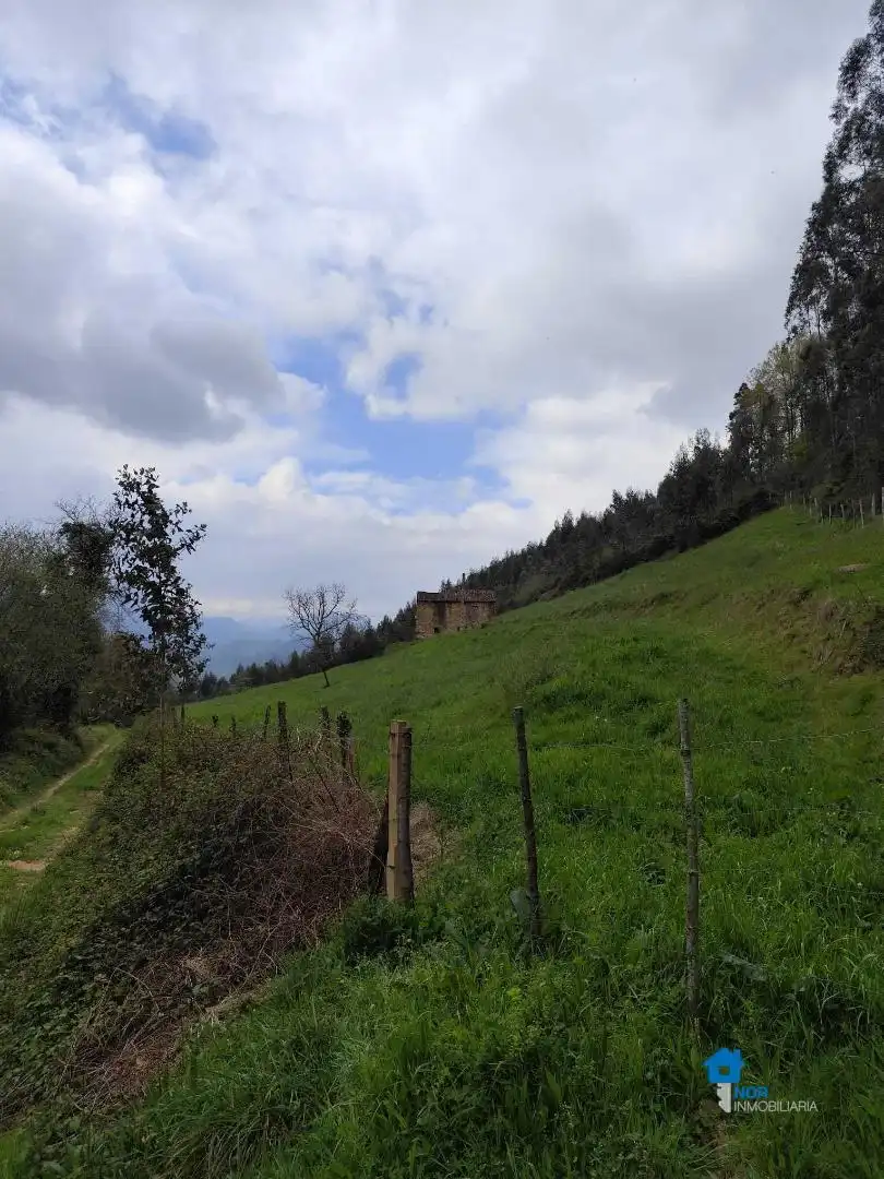 Casa o xalet en venda en Rasines