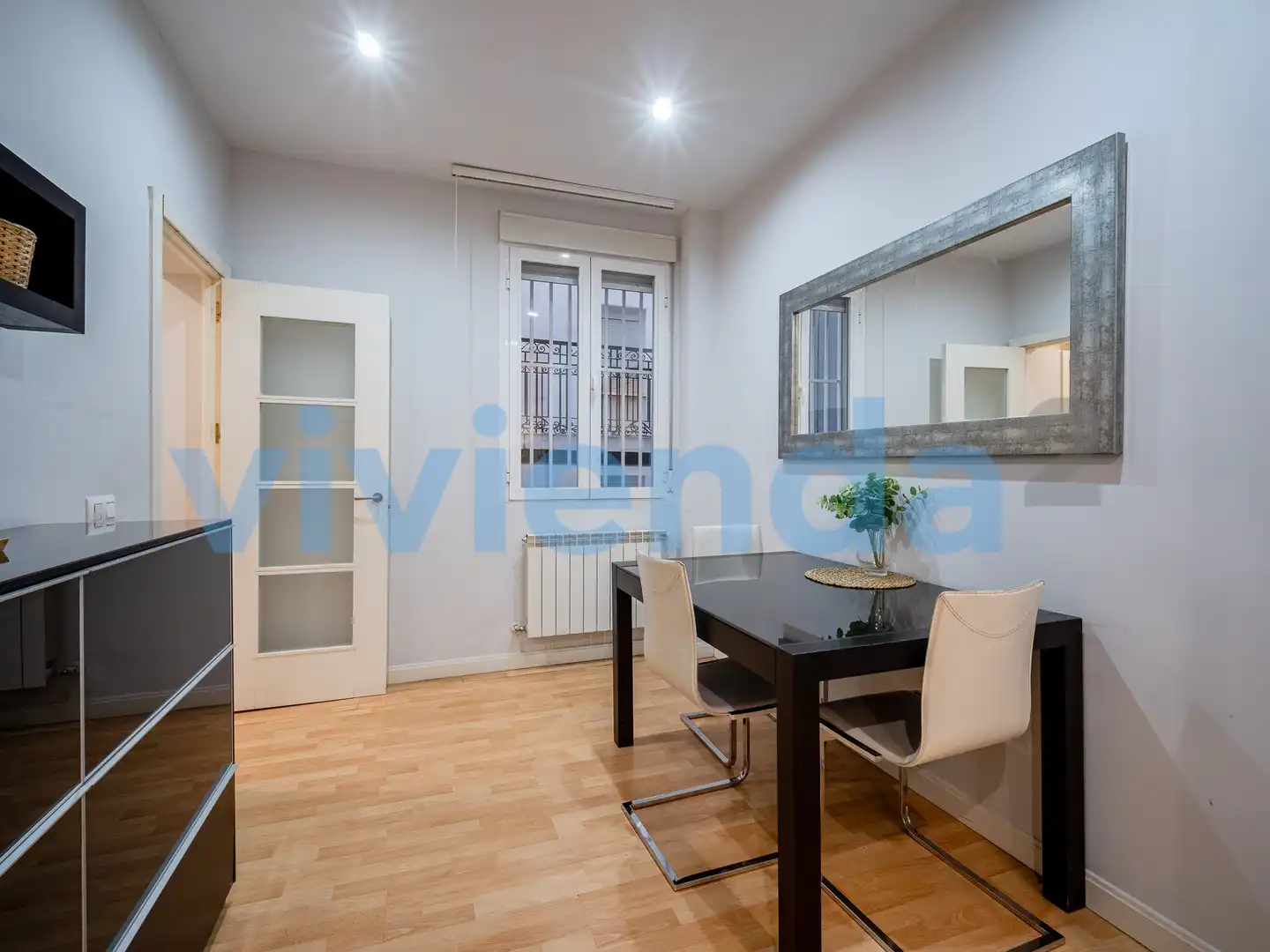 Dining room of Flat for sale in Madrid  with Air Conditioner, Heating and Furnished