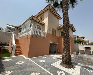 Exterior view of House or chalet for sale in Orihuela  with Air Conditioner, Heating and Private garden