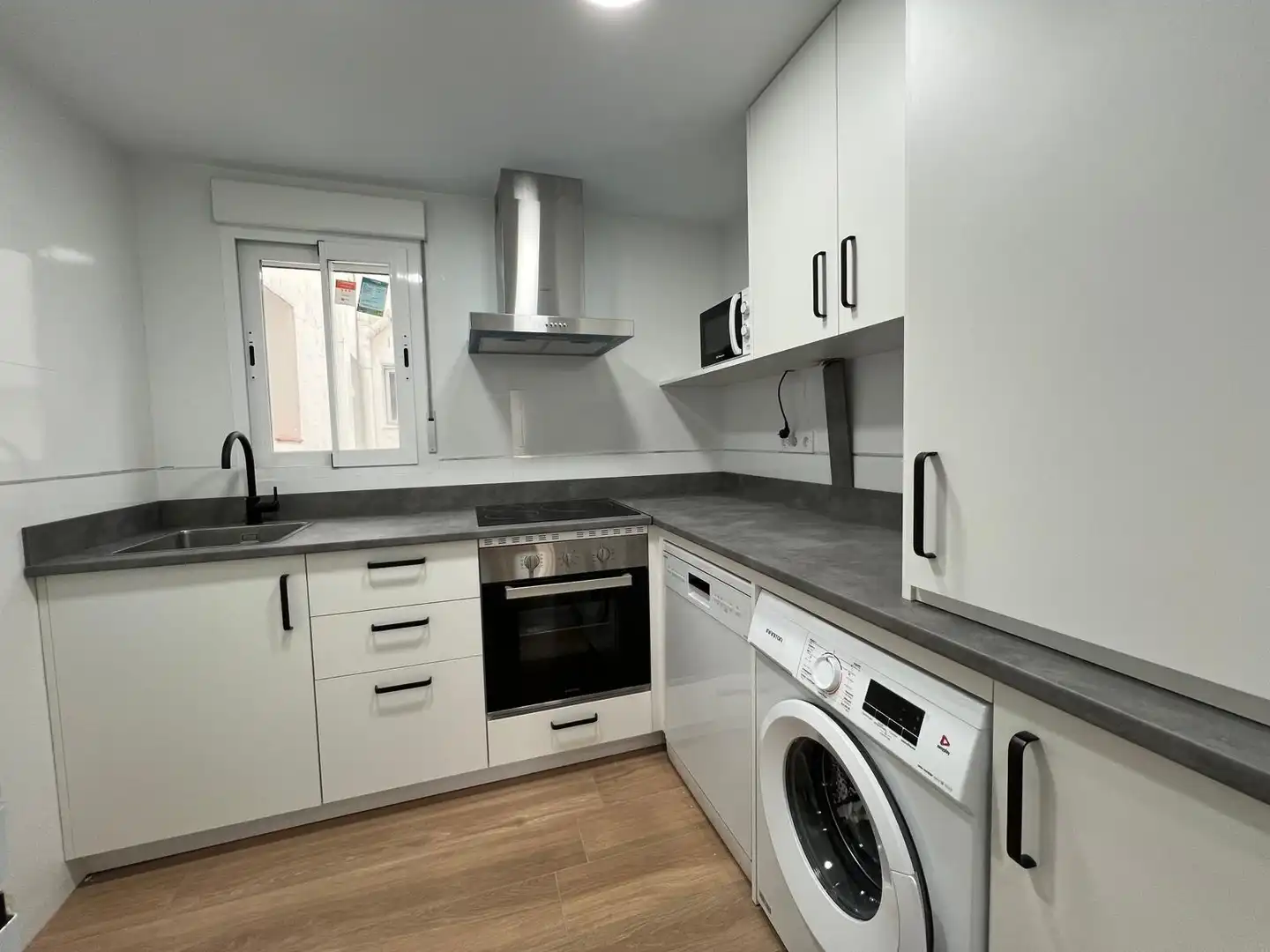 Cocina de Piso en venta en Córdoba con Aire acondicionado, Calefacción y Terraza