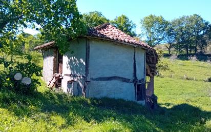 Country house zum verkauf in Lugar Prunales, 5d, Parres