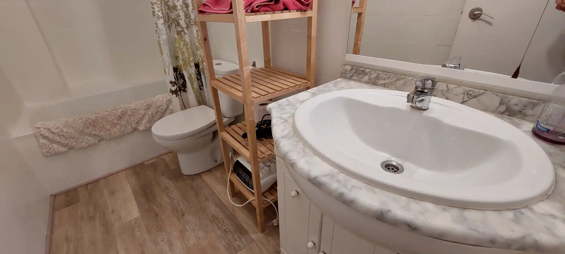 Bany de Pis en venda en Santa Pola amb Parquet, Terrassa i Moblat