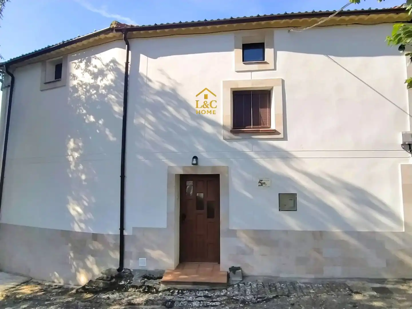 Vista exterior de Casa o xalet en venda en Almazul amb Jardí privat