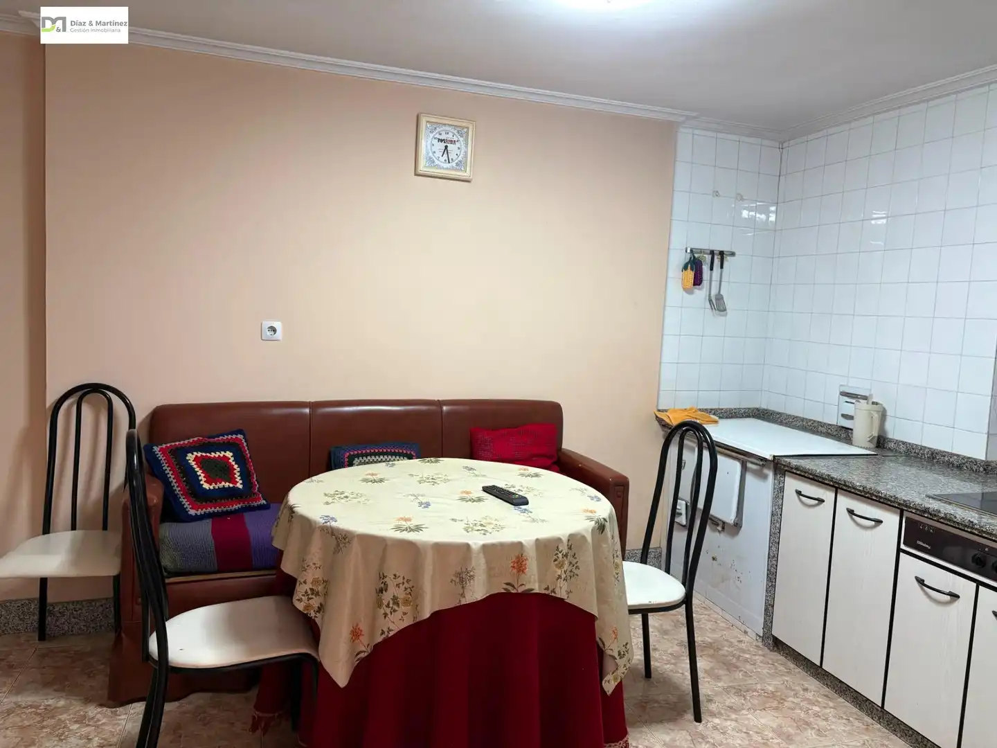 Cuina de Casa o xalet en venda en Santa Marina del Rey amb Traster