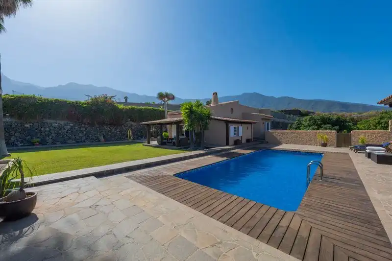 Jardín de Casa o chalet en venta en Arafo con Aire acondicionado, Jardín privado y Piscina