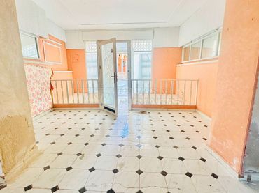 Gewerbefläche zur Miete in Orihuela ciudad