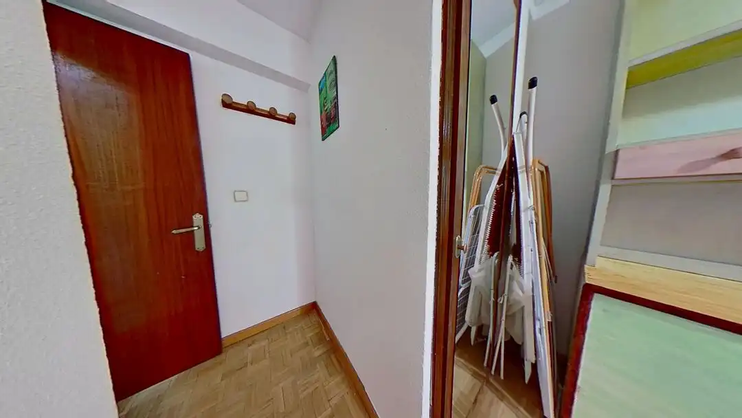 Flat for rent in Madrid  with Heating, Private garden and Swimming Pool