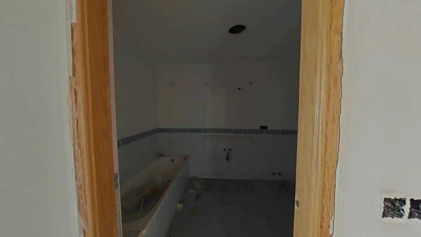 Bathroom of Flat for sale in Puertollano  with Swimming Pool