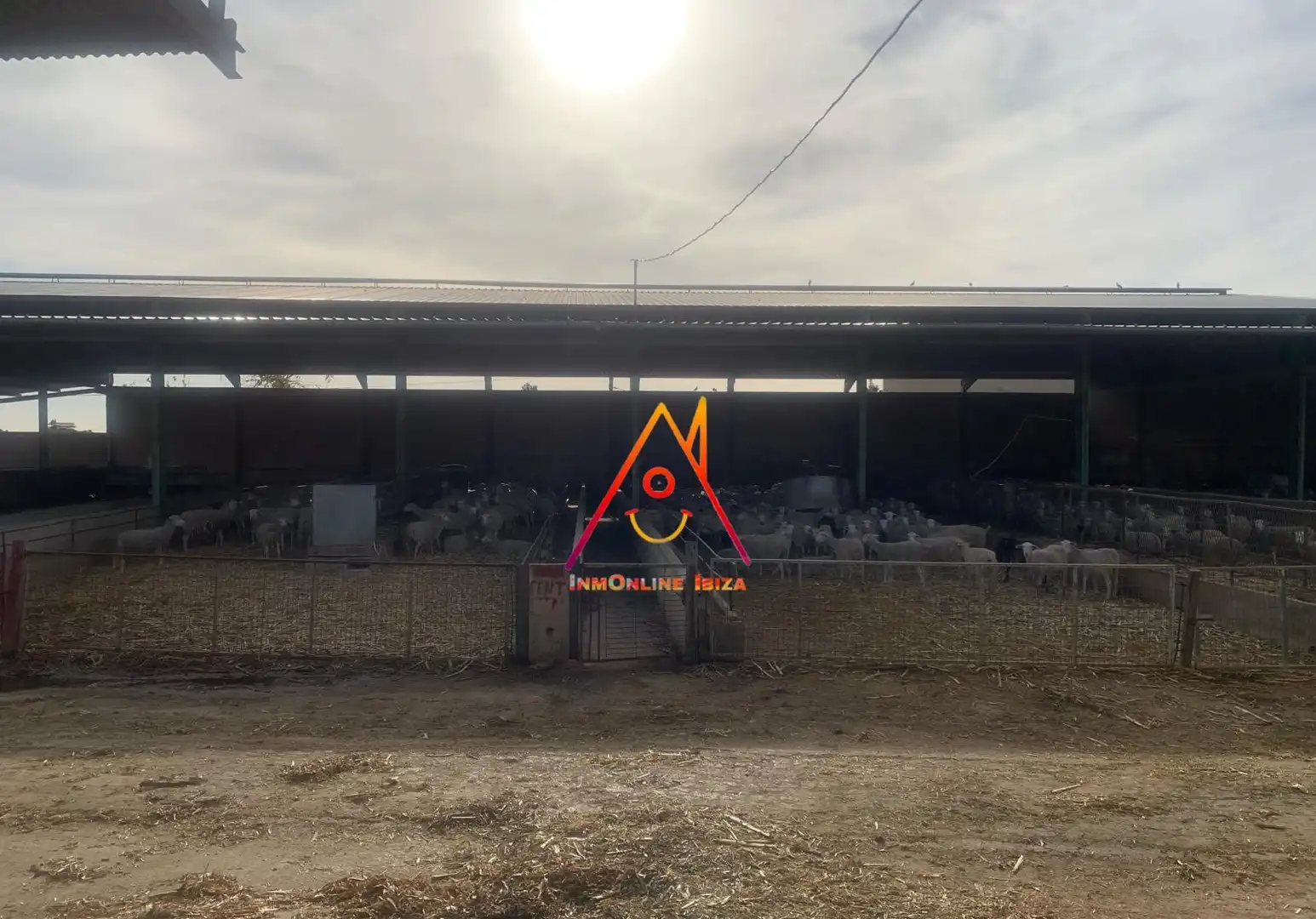 Finca rústica en venta en Crevillent con Jardín privado, Terraza y Piscina