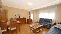 Living room of Flat for sale in  Zaragoza Capital  with Air Conditioner, Terrace and Balcony