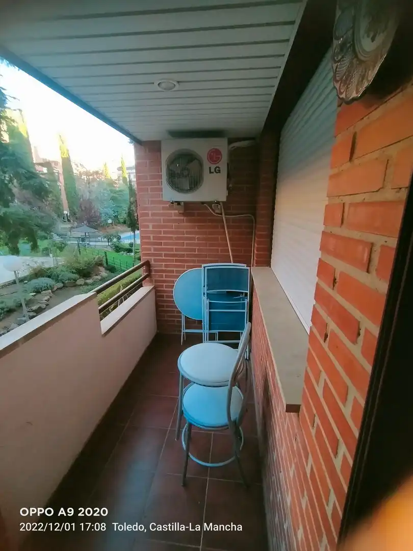 Terraza de Piso de alquiler en Toledo con Aire acondicionado, Calefacción y Jardín privado