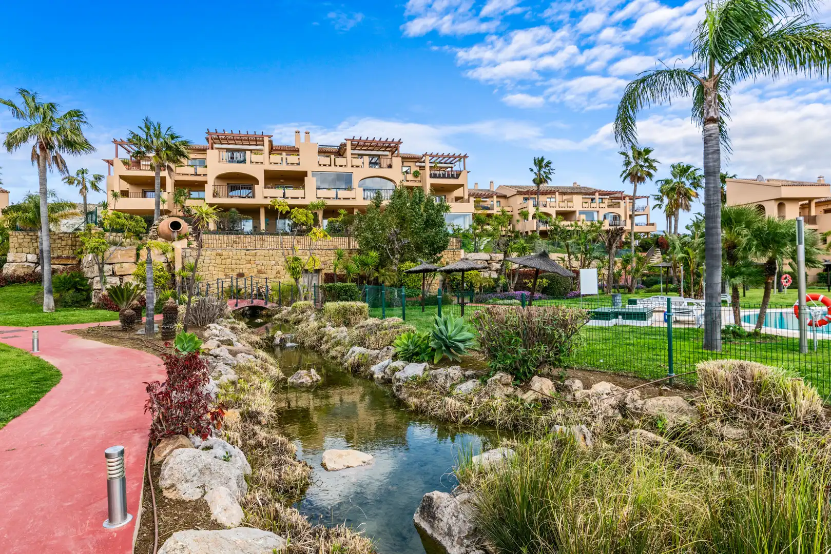 Penthouse mit Pool zum Verkauf in El Paraíso, imagen 2