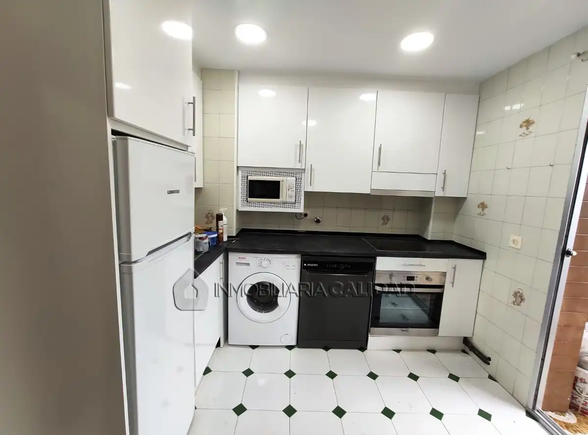 Kitchen of Flat for rent in Burgos  with Heating, Terrace and Storage room