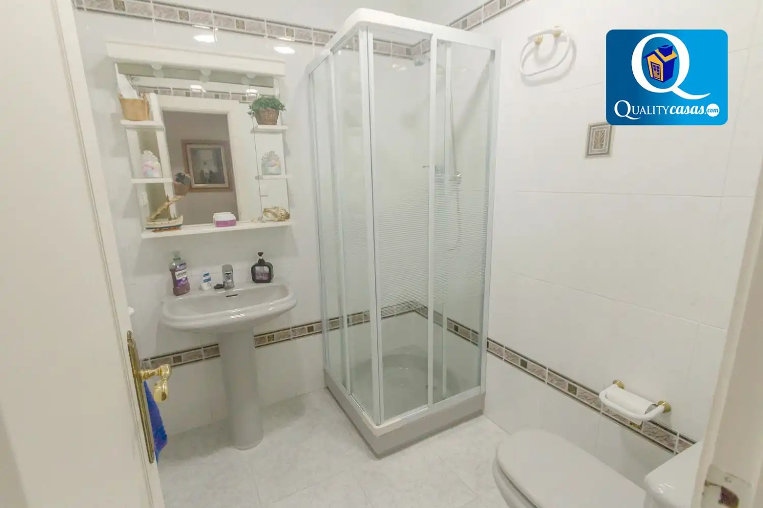Chalet con piscina en venta en Garbinet - Vistahermosa, imagen 19