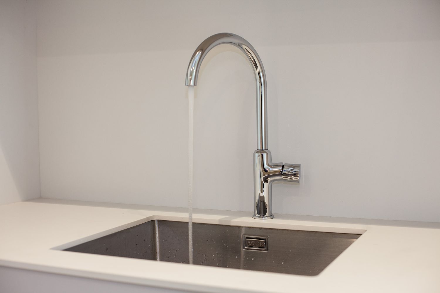 Cocina de Apartamento en venta en Santiago de Compostela  con Calefacción y Trastero