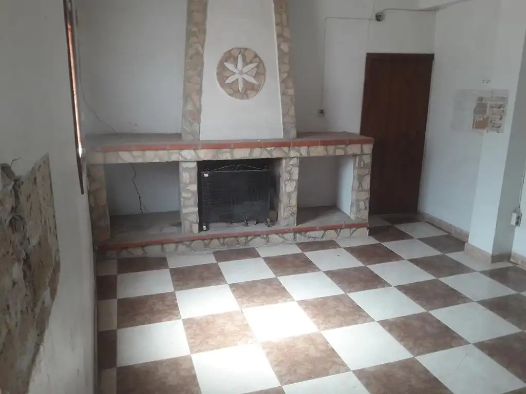 Casa aparellada en venda a C/ Empedra, imagen 5