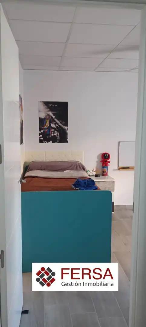 Dormitori de Casa o xalet en venda en El Puerto de Santa María amb Aire condicionat, Terrassa i Traster