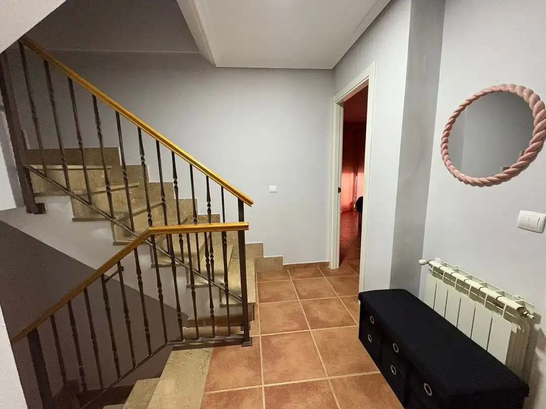 Casa adosada en venda en Calera y Chozas amb Aire condicionat i Calefacció