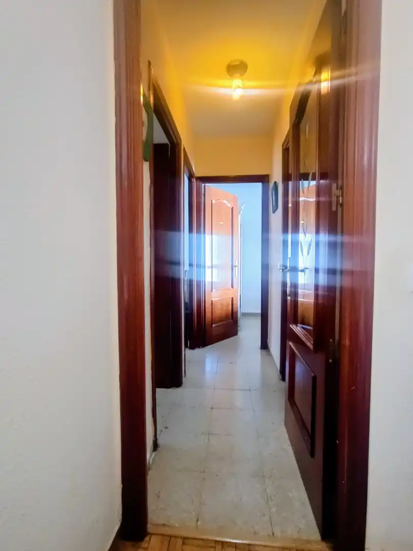 Piso en venta en San Fernando de Henares con Aire acondicionado, Calefacción y Trastero